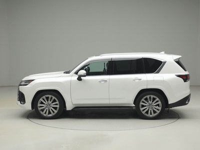 LEXUS LX - 4