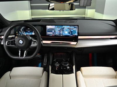 BMW 5 SERIES - 5
