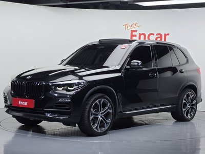 2021 BMW X5 photo 1
