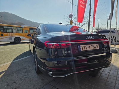 AUDI A8 - 3