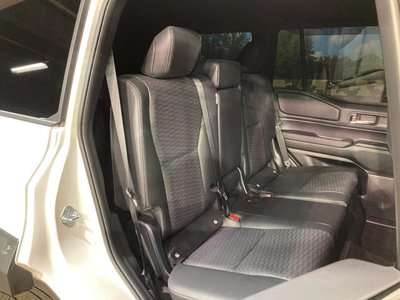 TOYOTA LAND CRUISER 250 - 9