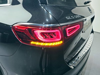 MERCEDES-BENZ GLS - 10