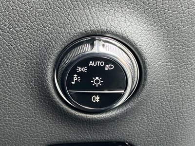 2026 Mercedes-BENZ GLC — миниатюра 36