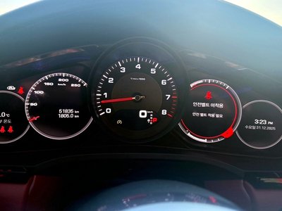 PORSCHE CAYENNE - 10