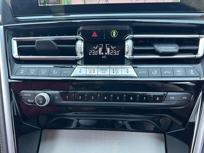 2021 BMW 8 SERIES 缩略图 40