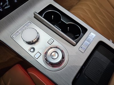 GENESIS G80 (RG3) - 9
