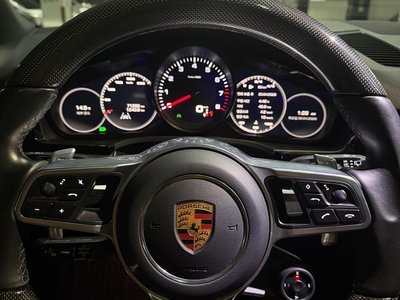 PORSCHE CAYENNE - 10