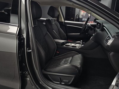 2022 Genesis THE NEW G70 — миниатюра 19