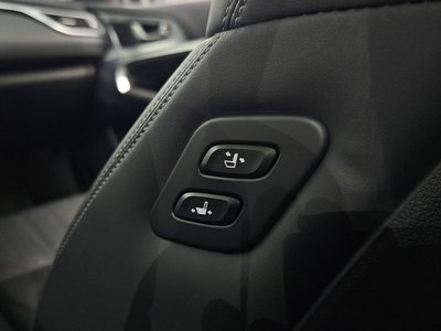 2022 Genesis THE NEW G70 — миниатюра 36