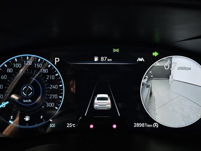 2022 Genesis THE NEW G70 — миниатюра 12