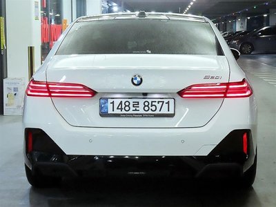 BMW 5 SERIES - 6