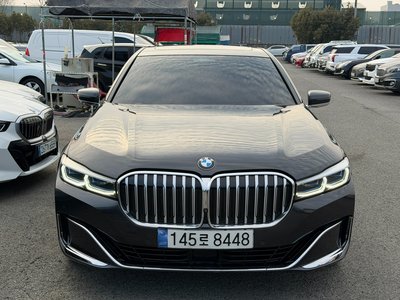BMW 7 SERIES - 2