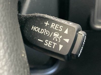 TOYOTA LAND CRUISER PRADO - 8