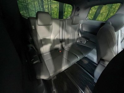 TOYOTA ALPHARD - 10