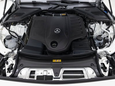 MERCEDES-BENZ E-CLASS - 7