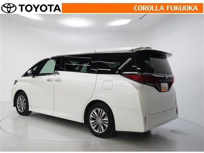 2023 Toyota ALPHARD — фото 7