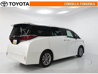 2023 Toyota ALPHARD — фото 8