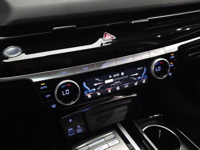 2022 Genesis G80 (RG3) thumbnail 23