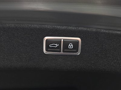 2022 Genesis G80 (RG3) thumbnail 32