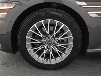 2022 Genesis G80 (RG3) photo 6