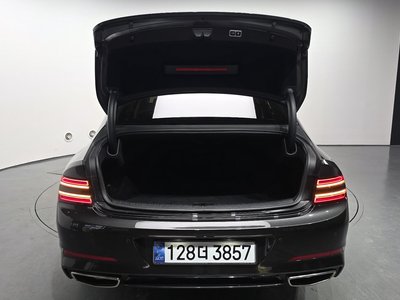 2022 Genesis G80 (RG3) thumbnail 26