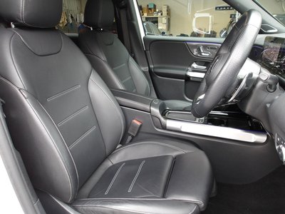 2024 Mercedes-BENZ GLB AMG — миниатюра 39