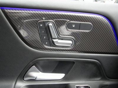 2024 Mercedes-BENZ GLB AMG — миниатюра 47
