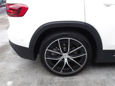 2024 Mercedes-BENZ GLB AMG — миниатюра 17