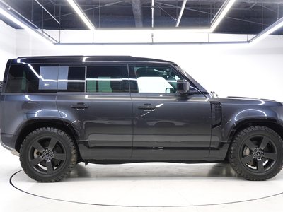 LAND ROVER DEFENDER - 4