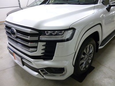 TOYOTA LAND CRUISER - 2