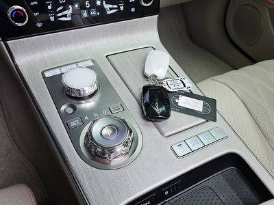2024 Genesis G80 (RG3) — миниатюра 12
