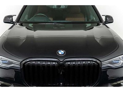BMW X7 - 7