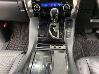 2021 Toyota ALPHARD thumbnail 25