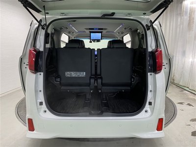 2021 Toyota ALPHARD thumbnail 35