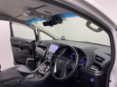 صورة 10 لـ 2021 Toyota ALPHARD