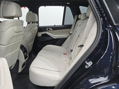 2025 BMW X5 缩略图 18
