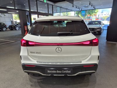 صورة 3 لـ 2026 Mercedes-BENZ EQA
