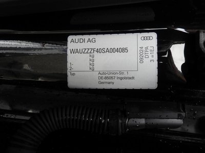 AUDI A4 - 8