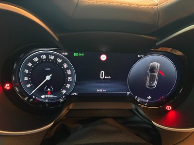 2025 ALFA Romeo STELVIO 照片 11