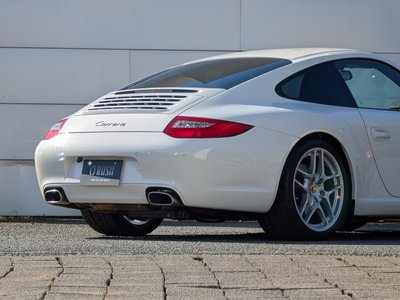 PORSCHE 911 - 9