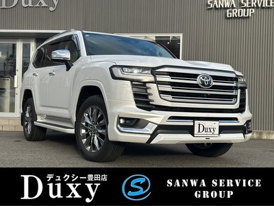 TOYOTA LAND CRUISER 300