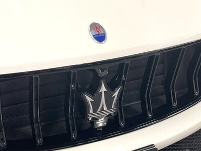 2021 Maserati LEVANTE — миниатюра 19