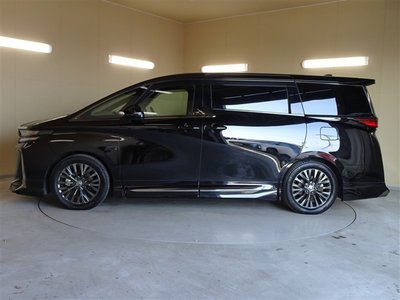 TOYOTA VELLFIRE - 2