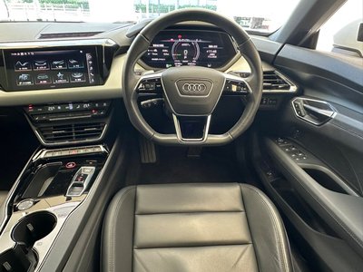 AUDI E-TRON GT QUATTRO - 3