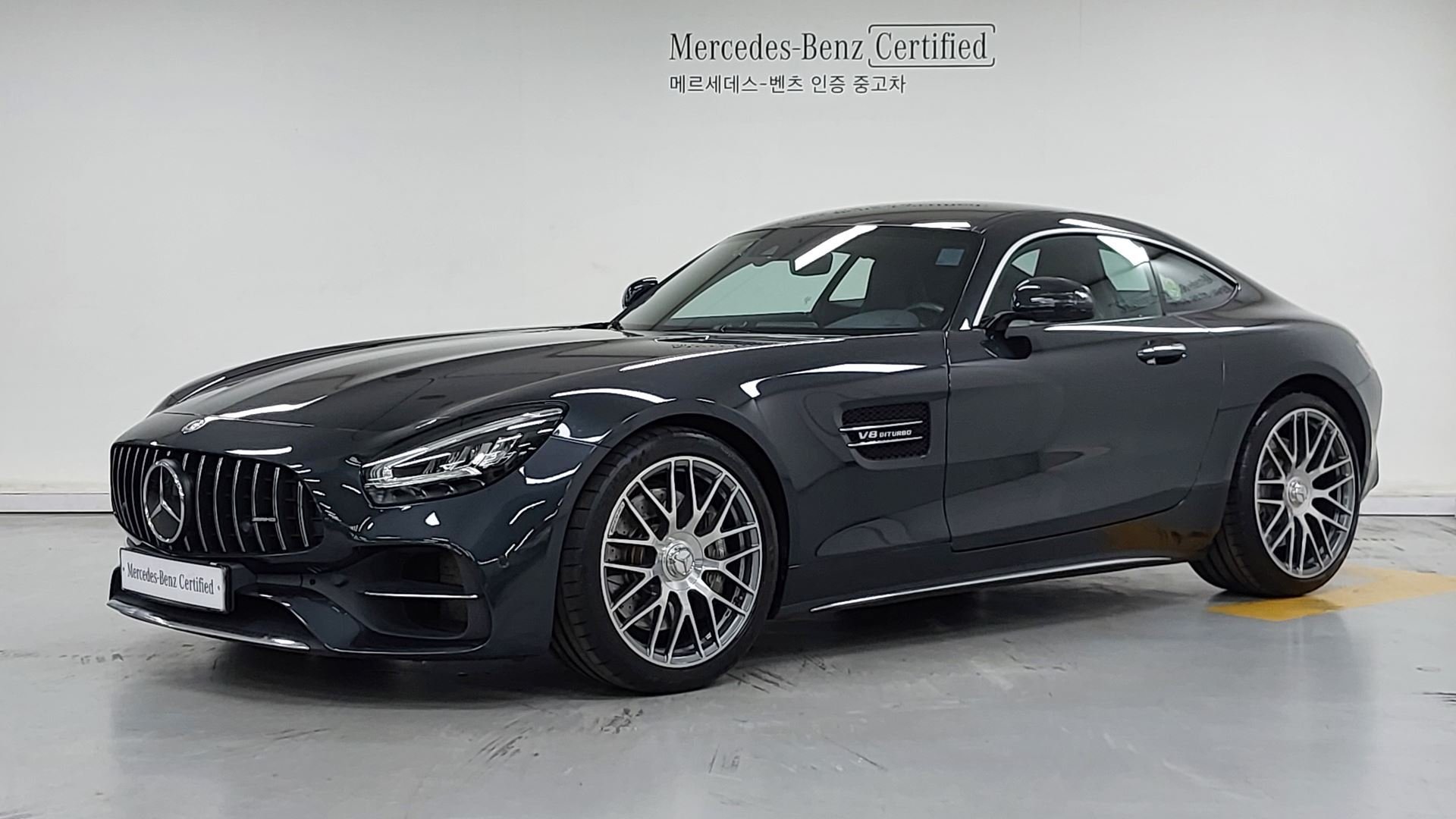 MERCEDES-BENZ GT AMG - View 1