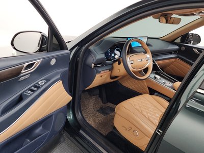 GENESIS GV80 - 10