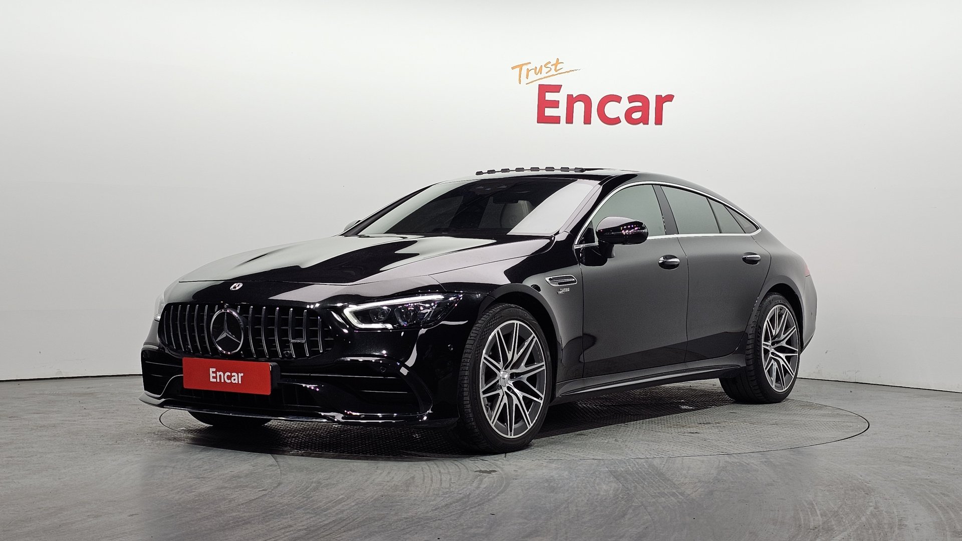 MERCEDES-BENZ GT AMG - View 1