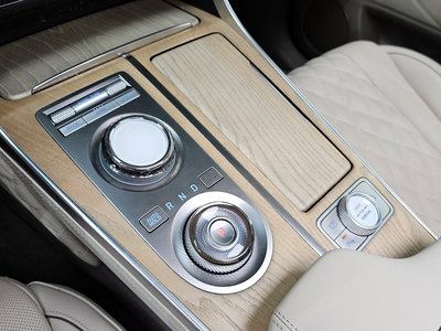 GENESIS GV80 - 9