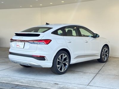 AUDI Q4 SPORTBACK E-TRON - 10