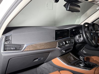 2022 BMW X5 — миниатюра 22